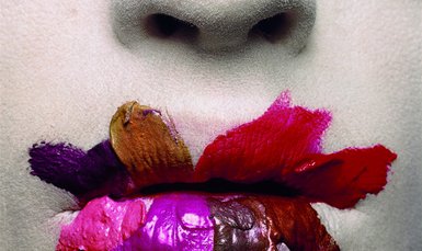 Penn, Mouth for L'Oreal, Detail 